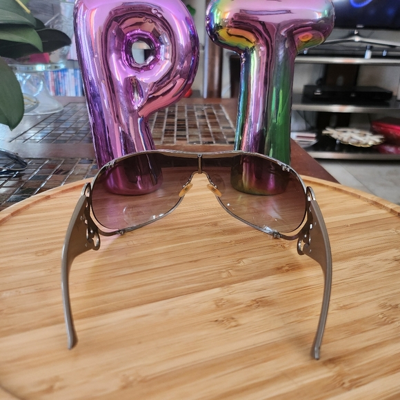 Christian Dior sunglasses - Picture 6 of 9